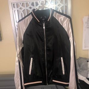 Iris Los Angeles Brand